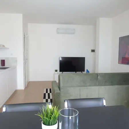 Apartament Homiday - Casa Orto